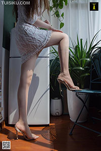 [IESS异思趣向] 2019.07.10 丝享家525：《光与影下的九妹》九妹 [90P-31M]_4