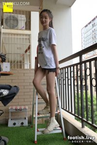 [IESS异思趣向] 2019.12.03 普惠集169 《腿霸的一组日常随拍》腿霸 [92P-125M]_4