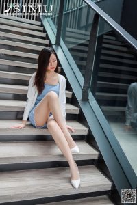 [丝慕天天一元] 2020.05.02 SM245 《陪文欣逛街》 文欣 [61+1P-113M]_2