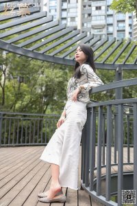 [丝慕天天一元] 2020.06.08 SM276 《白色裤里丝》可儿 [76P-147M]_3