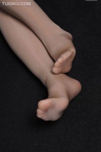 [IESS异思趣向] 2020.02.09 普惠集186 《顺滑的旗袍和亮丝马油袜》小婧 [98P-79M]_9