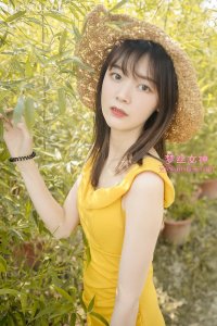 [MSLASS梦丝女神] 2019.05.24 《甜甜的美腿丝袜 张思敏》 [68+1P-425M]_1