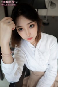 [MSLASS梦丝女神] 2019.08.08 《美女主播乔儿（肉色丝袜搭配）》 [71+1P-592M]_2