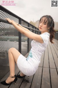[MSLASS梦丝女神] 2019.10.24 《玥玥 旗袍丝袜女神》 [73+1P-454M]_2
