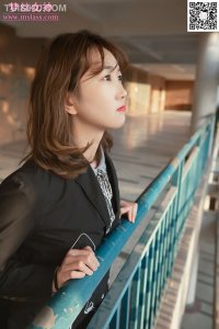 [MSLASS梦丝女神] 2019.11.15 《周雨 纯洁的丝袜学妹》 [63+1P-614M]_3