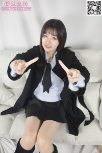 [MSLASS梦丝女神] 2020.01.07 《小盐 黑风衣下的美腿》 [63+1P-418M]_4