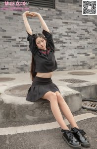 [MSLASS梦丝女神] 2020.03.26 《诗琪 纤细的美腿玉足》 [92+1P-630M]_4