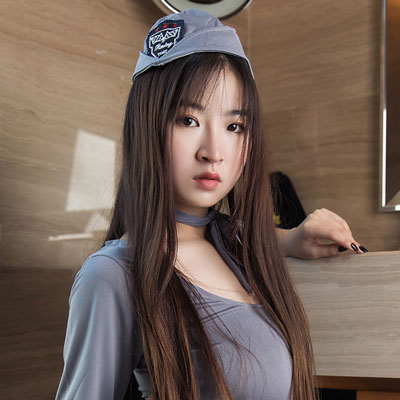 林默