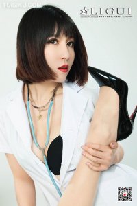 [Ligui丽柜] 2020.11.06 《双生花-专家问诊》文芮&潘朵拉 [56+1P-24M]_1