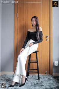 [丝慕特写集] 2019.10.10 TX004 《天鹅绒裤里丝-诗晴》 [75P-138M]_1