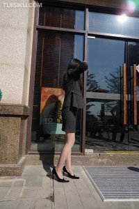[袜小喵] 2020.12.04 KT256 《户外职业装》 [97+1P-177M]_2
