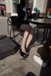 [袜小喵] 2020.12.04 KT256 《户外职业装》 [97+1P-177M]_3