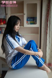 [MSLASS梦丝女神] 2020.12.13 《班花灵唯 校服纯白诱》 [58+4P-492M]_9