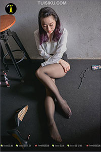 [IESS异思趣向] 2019.05.11 普惠集008 《穿袜子》范美美 [90P-154M]_4