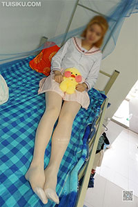[妖精视觉] 2018.05.11 《宿舍的丝袜少女》布布 [37P-19M]_2