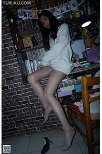 [妖精视觉] 2019.02.23 《学妹的【两双丝袜】》小茶 [65P-52M]_2