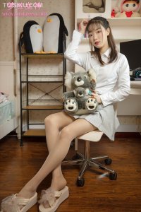 [MSLASS梦丝女神] 2021.01.04 《新模女神—张琪瑛》 [67+1P-506M]_3