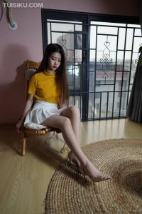 [壹吻映画] 2021.01.20 YW005 《嘟嘟-黄白休闲》含视频 [97+1P+1V-1.42G]_3