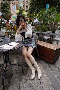 [袜小喵] 2021.04.06 KT280 《户外休闲吧》 [84+1P-145M]_1