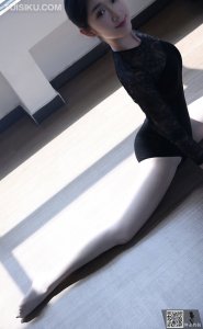[绅士摄影] 2021.06.08 姗姗 [84+1P-60M]_9