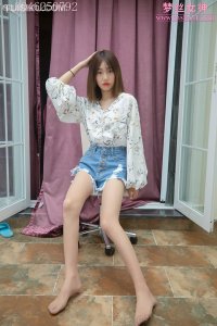 [MSLASS梦丝女神] 2021.06.08 《超美脚丫凌凌》 [59+1P-440M]_2