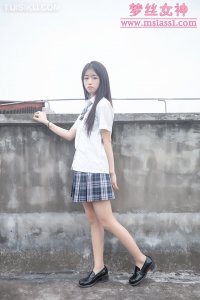 [MSLASS梦丝女神] 2021.06.21 《王娇娇 天台JK少女》 [64+1P-408M]_3
