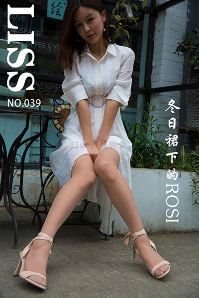 [LISS丽丝映像] NO.039 《梁冰冬日裙下的ROSI》 [62P-945M]