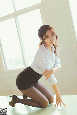 [LISS丽丝映像] NO.024 《丝滑情节的教师》 [127P-910M]_6