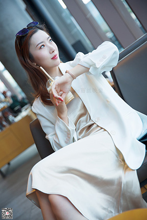 [LISS丽丝映像] NO.030 《对白领同事的非分之想》 [139P-1.62G]_1