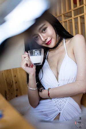 [LISS丽丝映像] NO.086 《白雪黑丝》 [36P-446M]_4