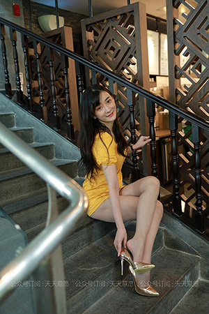 [IESS异思趣向] 2021.05.18 丝享家806：《蛋黄的长裙》秋秋 [78P-124M]_8