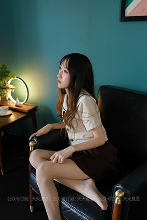 [IESS异思趣向] 2021.06.23 丝享家841：《JK少女》怡怡 [74P-138M]_8