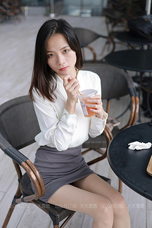 [IESS异思趣向] 2021.07.08 丝享家855：《白色OL装》小六 [90P-141M]_3