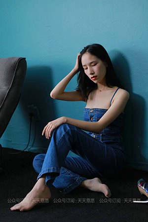 [IESS异思趣向] 2021.08.04 丝享家879：《美背库里丝》美子 [99P-180M]_7