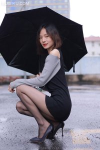 [IESS异思趣向] 2022.02.28 丝享家1029：《雨中的黑丝》小六 [82P-83M]_4