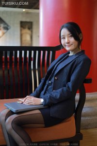 [IESS异思趣向] 2022.03.07 丝享家1035：《OL黑丝御姐》婉萍 [93P-106M]_3