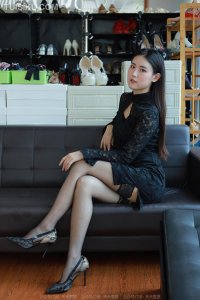 [IESS异思趣向] 2022.03.25 丝享家1051：《半筒黑丝》小宝 [73P-83M]_2