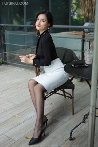 [IESS异思趣向] 2022.04.13 丝享家1067：《黑丝黑衬衣》小宝 [81P-92M]_2