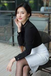 [IESS异思趣向] 2022.04.13 丝享家1067：《黑丝黑衬衣》小宝 [81P-92M]_5