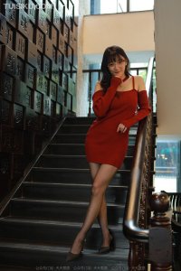 [IESS异思趣向] 2022.04.20 丝享家1073：《撩人红裙》秋秋 [85P-101M]_2