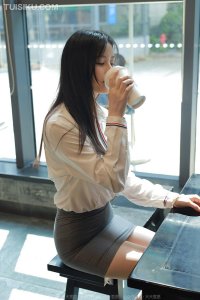 [IESS异思趣向] 2022.05.13 丝享家1093：《阳光下的职业装》九妹 [87P-79M]_1