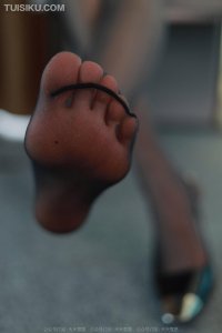 [IESS异思趣向] 2022.05.22 丝享家1100：《冷艳黑丝》小六 [84P-99M]_6