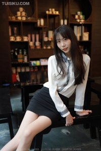 [IESS异思趣向] 2022.06.26 丝享家1130：《长腿OL》团团 [85P-86M]_4