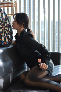 [IESS异思趣向] 2022.07.13 丝享家1145：《光影黑丝》秋秋 [93P-100M]_9