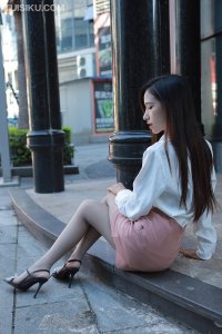 [IESS异思趣向] 2022.10.18 丝享家1228：《街角的爱人》美子 [88P-92M]_9