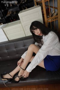 [IESS异思趣向] 2022.11.07 丝享家1245：《蓝色包臀裙》团团 [87P-90M]_5