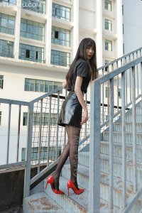 [IESS异思趣向] 2022.11.10 丝享家1248：《长腿红高跟》团团 [83P-105M]_1