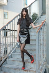 [IESS异思趣向] 2022.11.10 丝享家1248：《长腿红高跟》团团 [83P-105M]_6