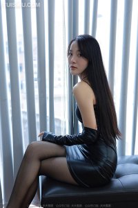 [IESS异思趣向] 2022.11.18 丝享家1255：《包臀皮裙》婉萍 [89P-103M]_9