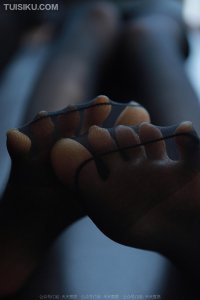 [IESS异思趣向] 2022.11.23 丝享家1259：《黑丝灰裙》美子 [88P-99M]_5